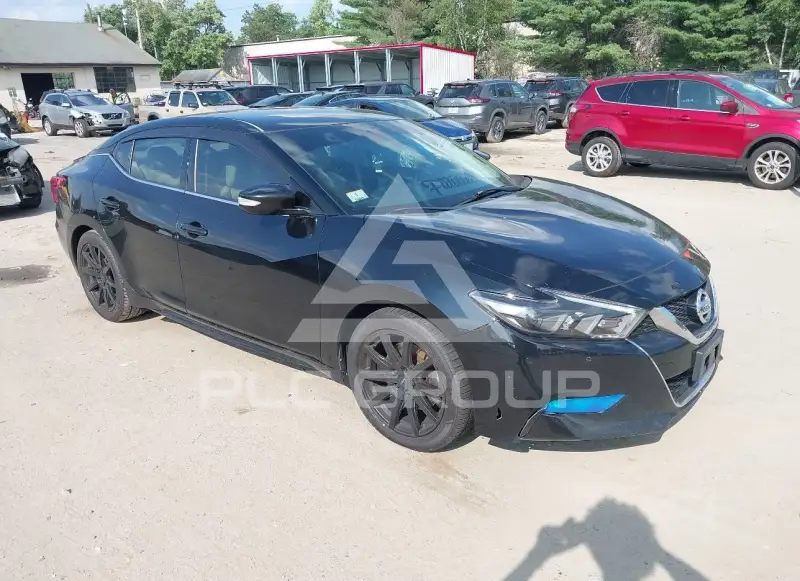 2018 Nissan MAXIMA photo