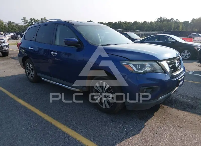 2018 Nissan PATHFINDER photo