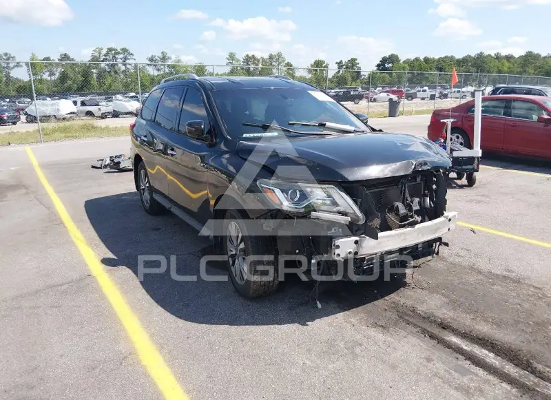 2018 Nissan PATHFINDER photo