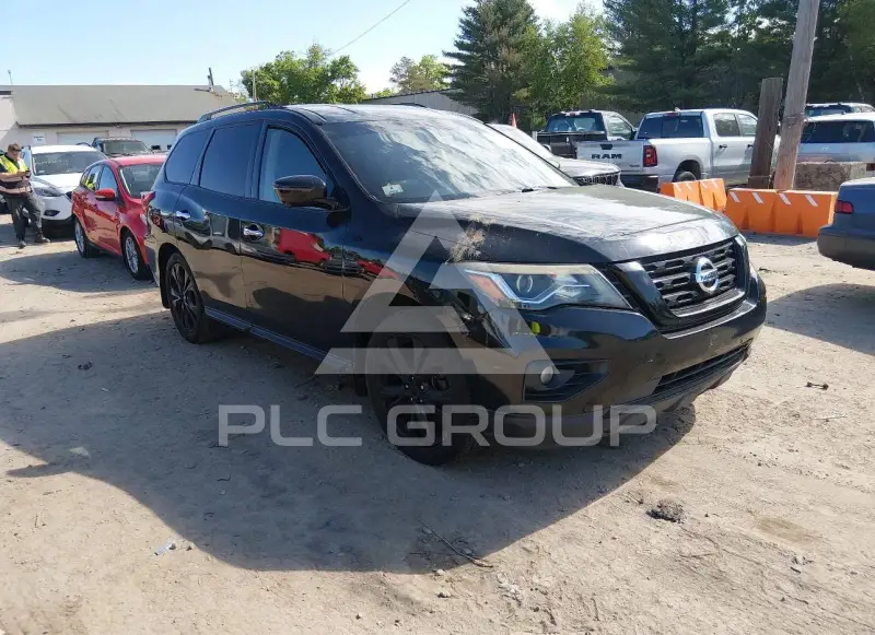 2018 Nissan PATHFINDER photo