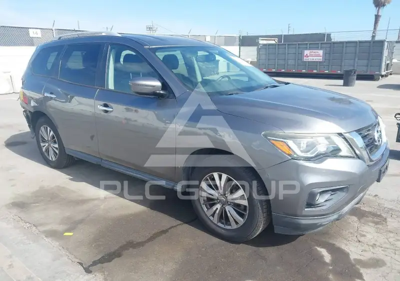 2018 Nissan PATHFINDER photo