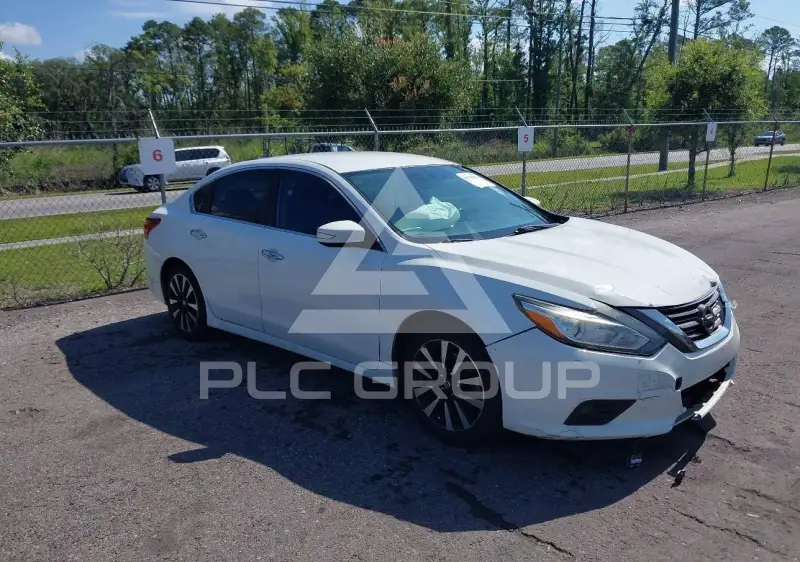 2018 Nissan ALTIMA фото