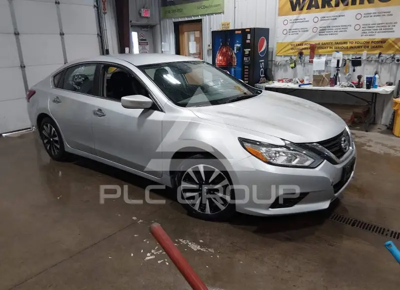 2018 Nissan ALTIMA photo