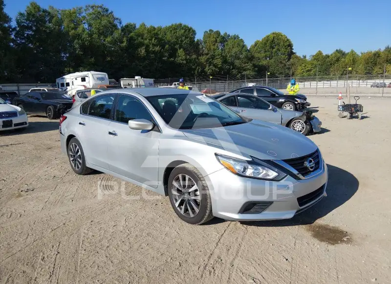 2018 Nissan ALTIMA фото