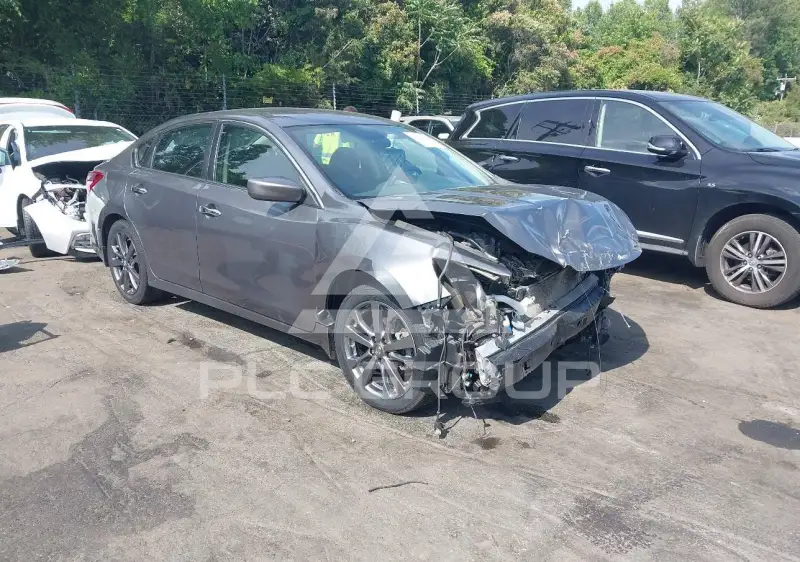 2018 Nissan ALTIMA photo