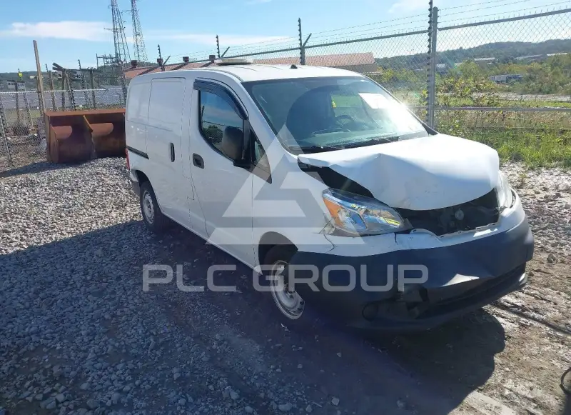 2018 Nissan NV 200 фото