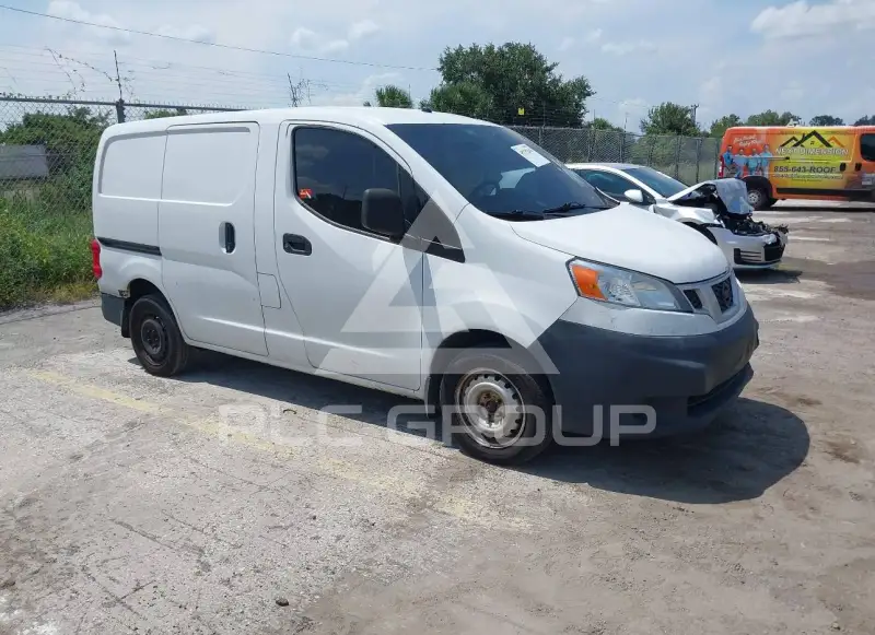 2018 Nissan NV 200 photo