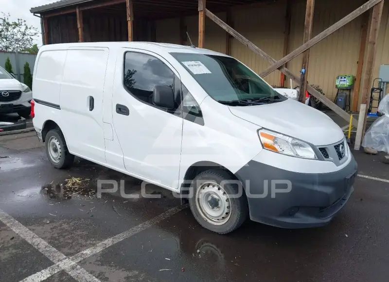 2018 Nissan NV 200 фото