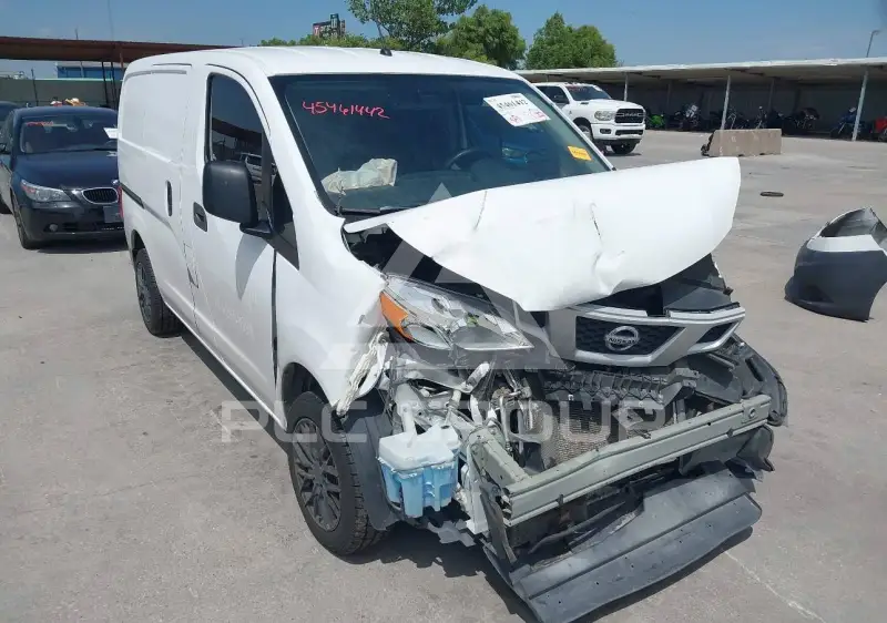 2018 Nissan NV 200 фото
