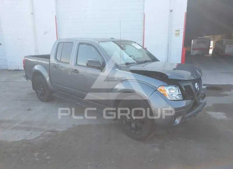 2018 Nissan FRONTIER photo