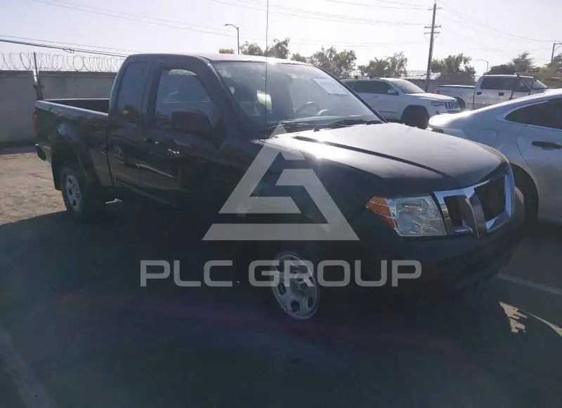 2018 Nissan FRONTIER фото