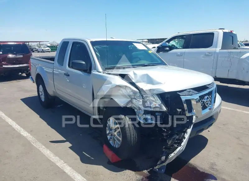 2018 Nissan FRONTIER photo