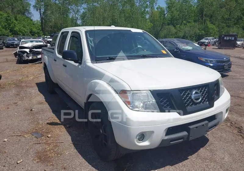 2018 Nissan FRONTIER photo