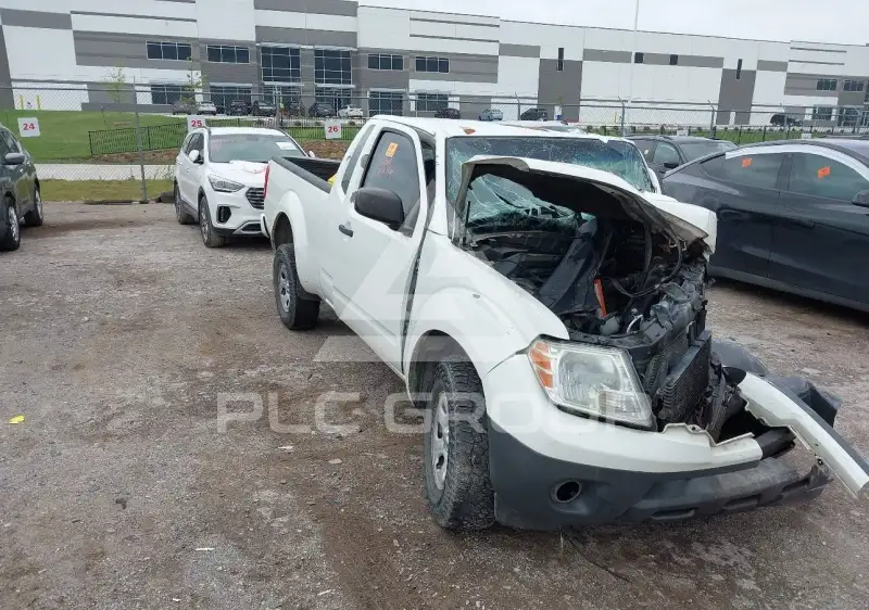 2018 Nissan FRONTIER photo