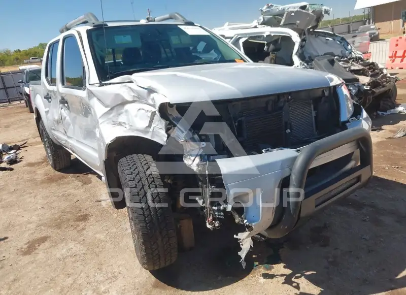 2018 Nissan FRONTIER фото