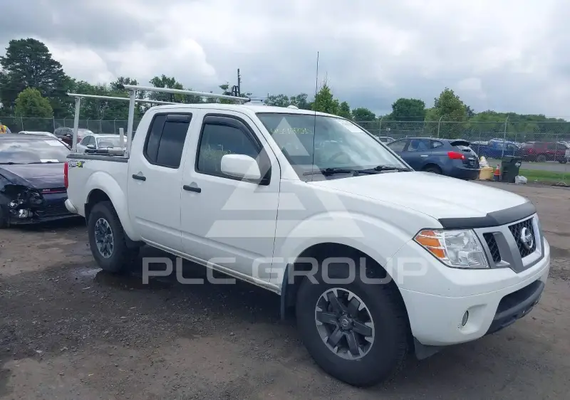 2018 Nissan FRONTIER фото