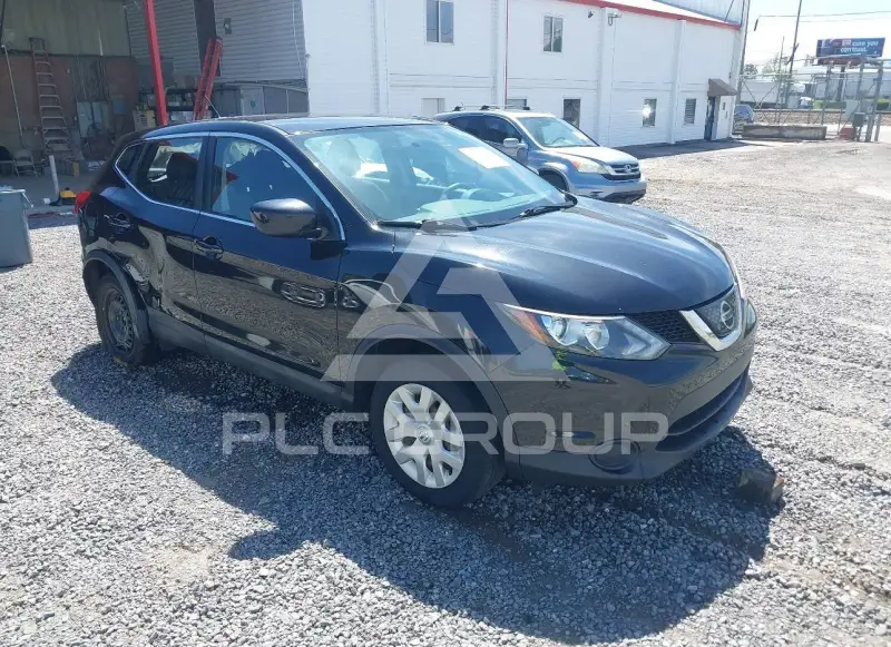 2018 Nissan ROGUE photo