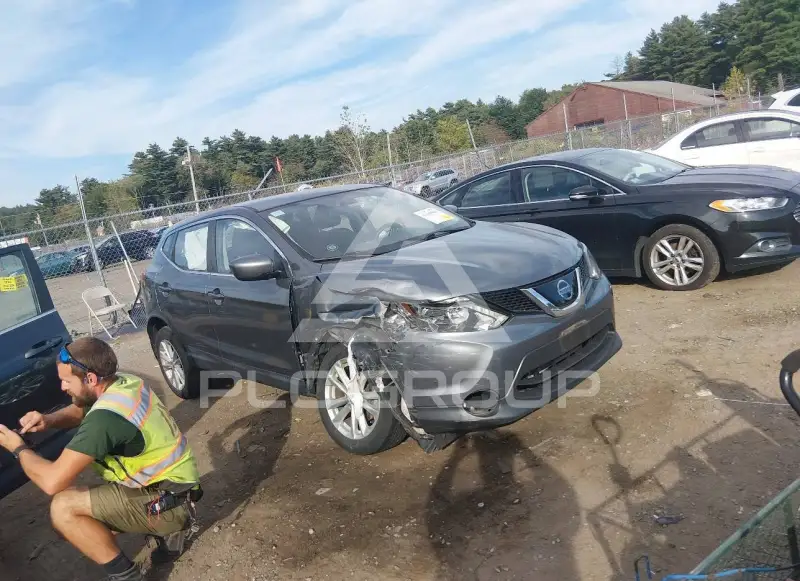 2018 Nissan ROGUE фото