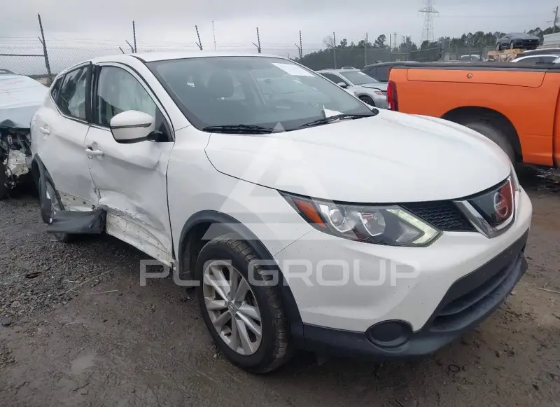 2018 Nissan ROGUE фото
