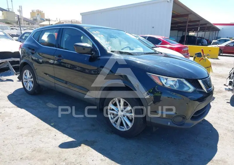 2018 Nissan ROGUE фото