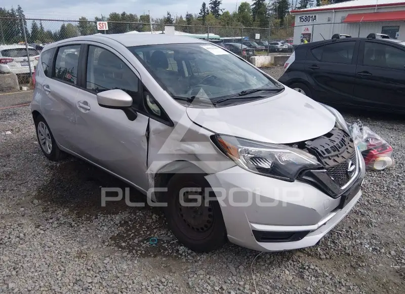 2018 Nissan VERSA фото