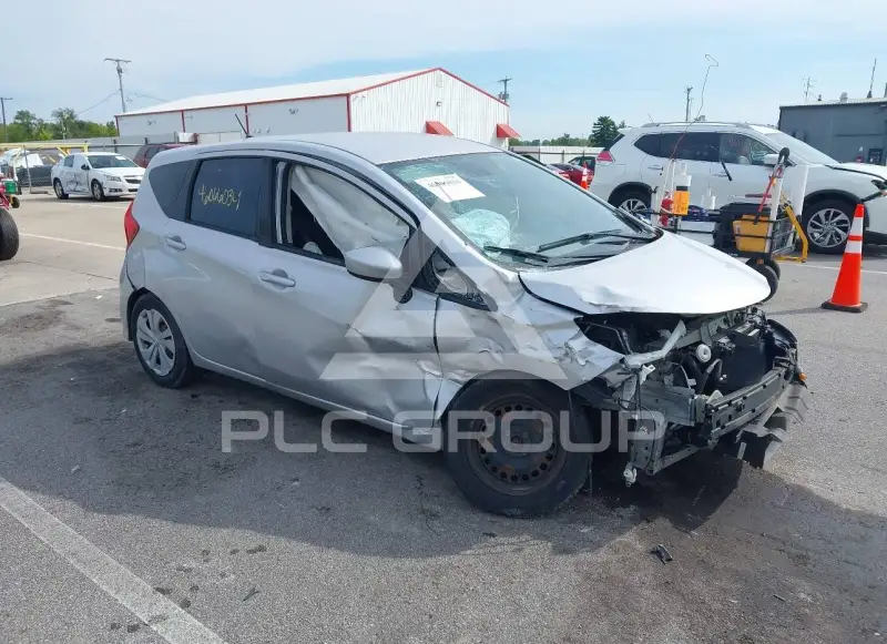 2018 Nissan VERSA фото
