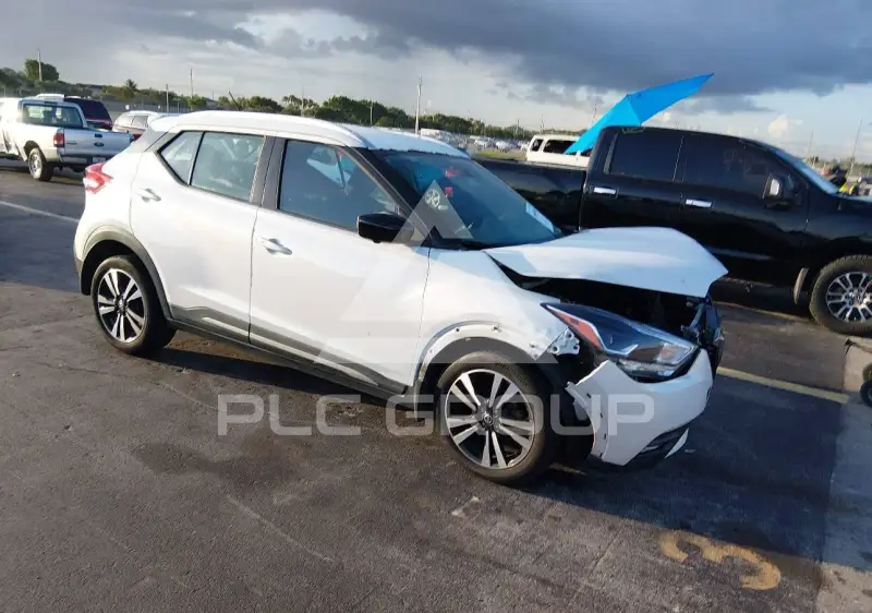 2018 Nissan KICKS photo