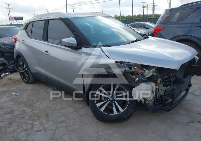 2018 Nissan KICKS photo