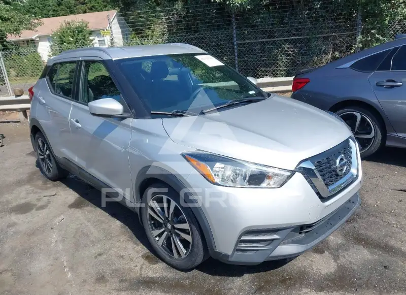 2018 Nissan KICKS photo