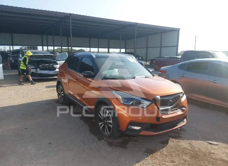 2018 Nissan KICKS photo