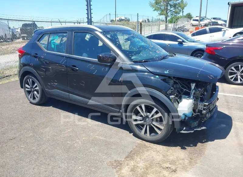 2018 Nissan KICKS фото