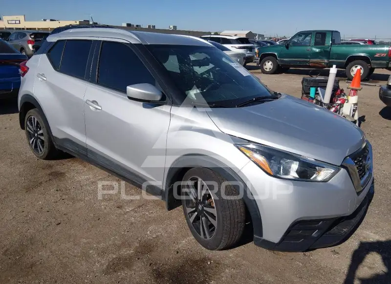 2018 Nissan KICKS photo