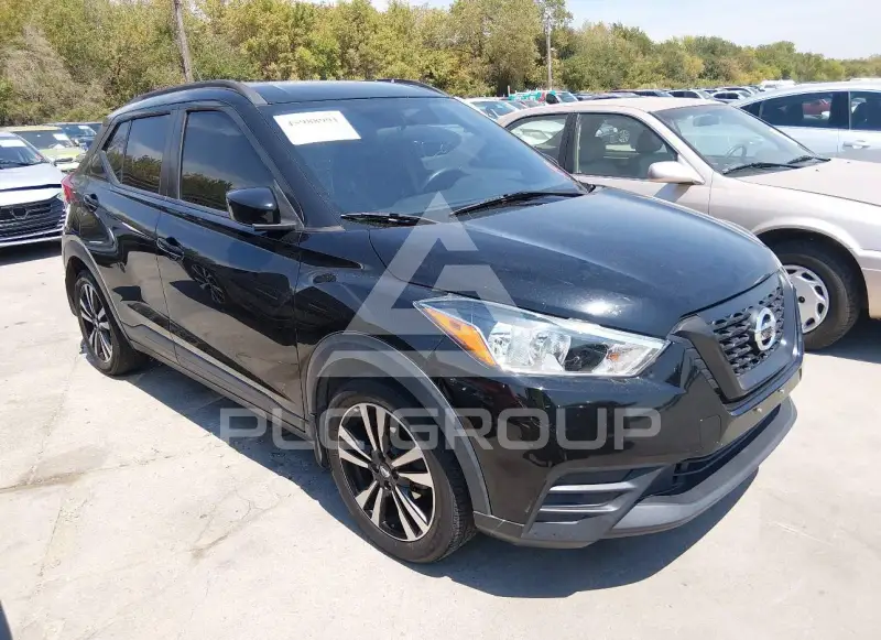 2018 Nissan KICKS photo