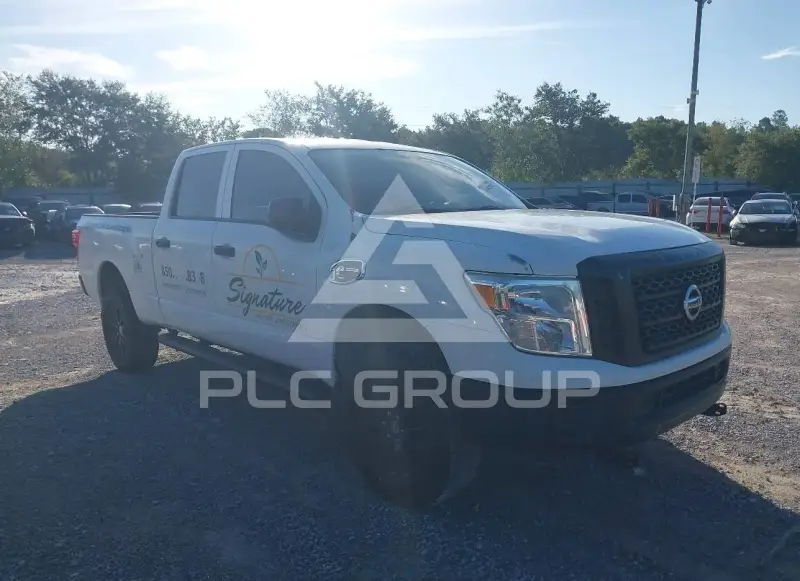 2018 Nissan TITAN фото