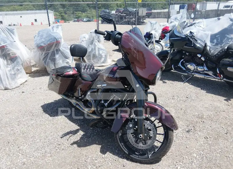 2018 Harley-Davidson FLHX фото