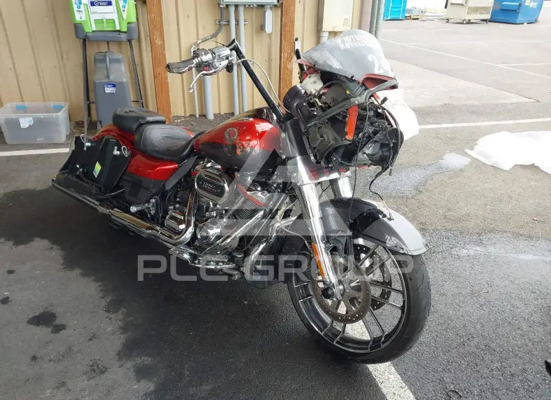 2018 Harley-Davidson FLTRX photo