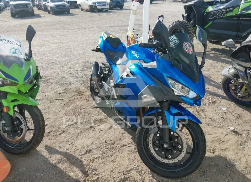 2018 Kawasaki EX400 фото