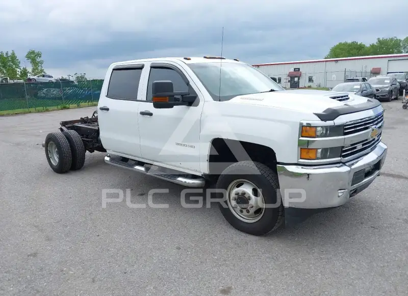 2018 Chevrolet SILVERADO photo