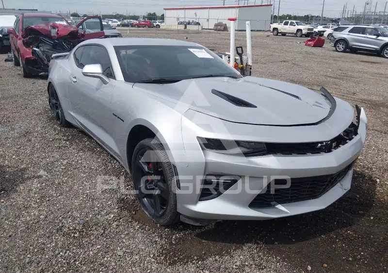 2018 Chevrolet Camaro photo