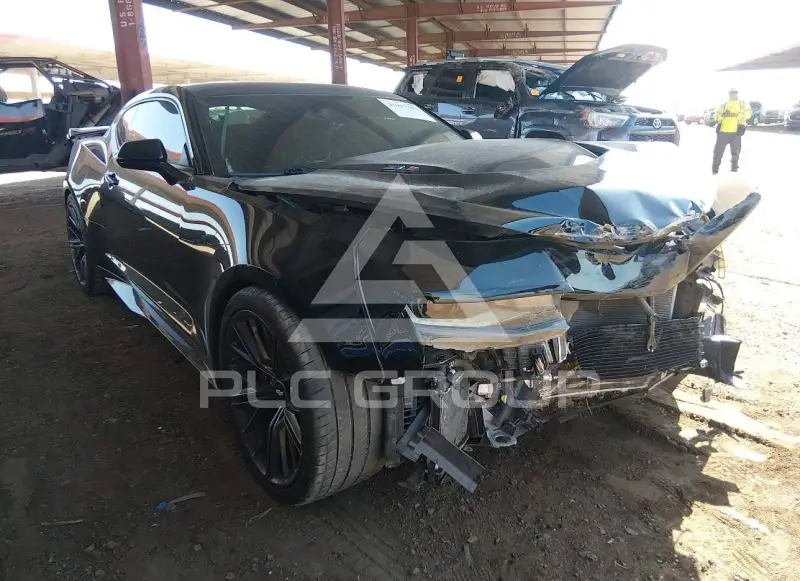 2018 Chevrolet Camaro photo