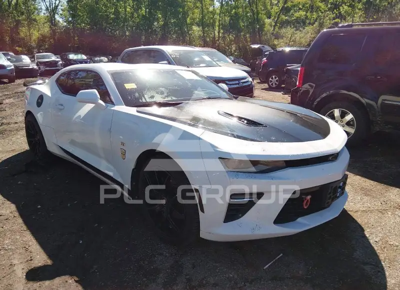 2018 Chevrolet Camaro photo