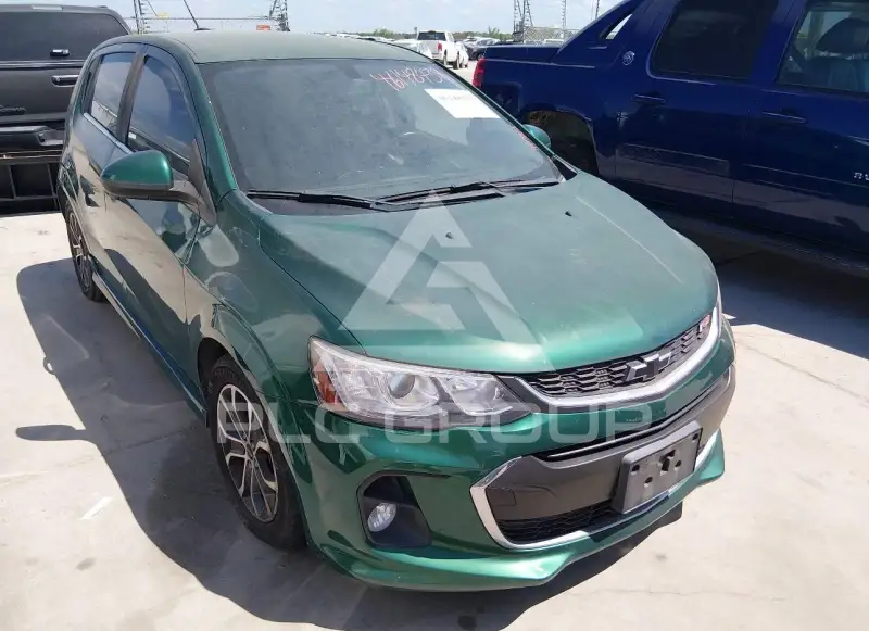 2018 Chevrolet Sonic photo