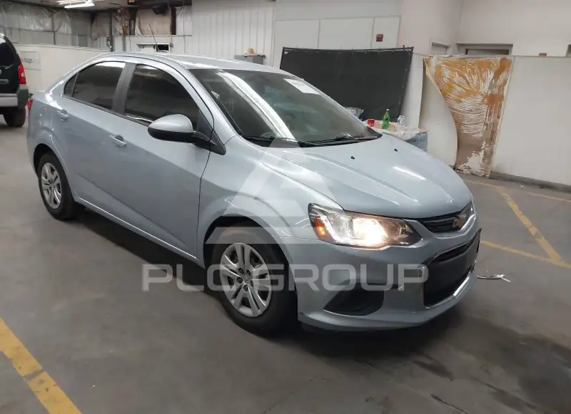 2018 Chevrolet Sonic фото