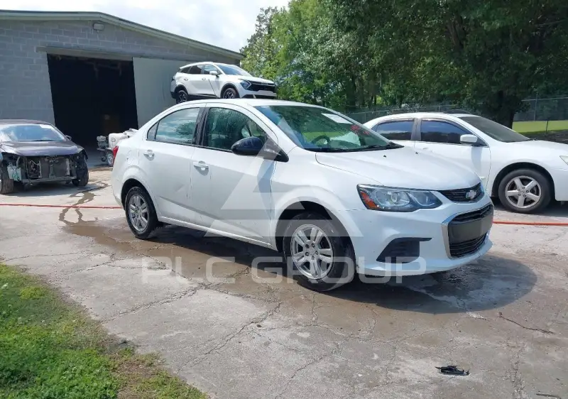 2018 Chevrolet Sonic фото