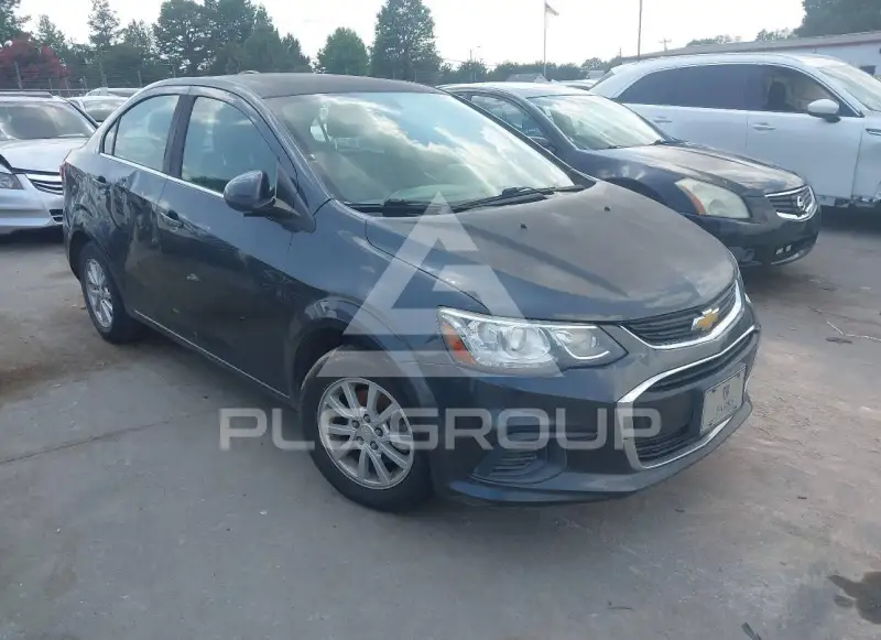 2018 Chevrolet Sonic фото