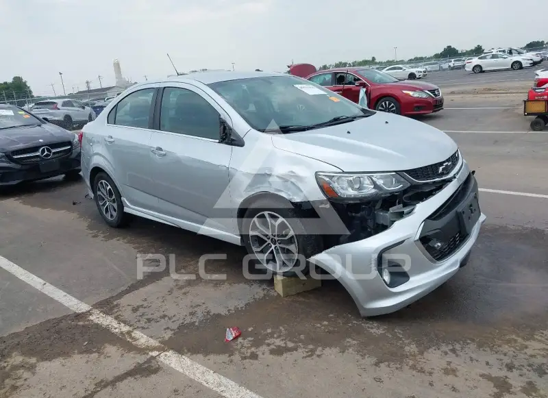 2018 Chevrolet Sonic photo