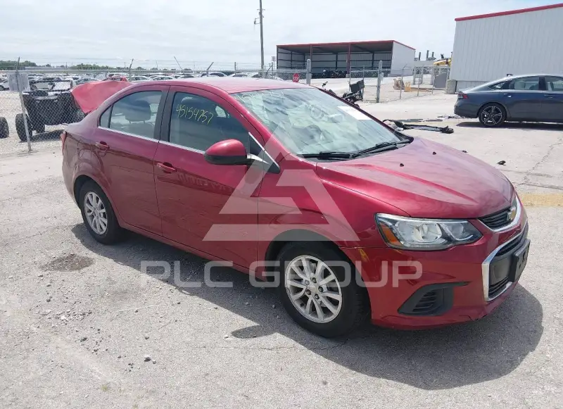 2018 Chevrolet Sonic фото