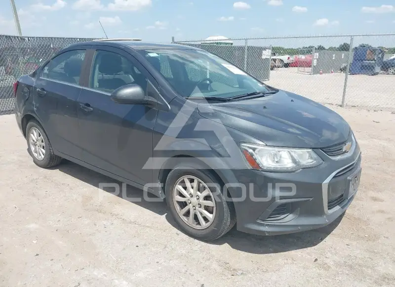 2018 Chevrolet Sonic фото