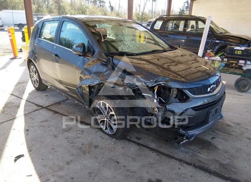 2018 Chevrolet Sonic photo