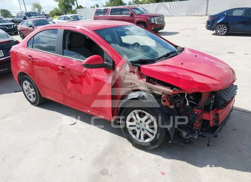 2018 Chevrolet Sonic фото